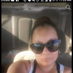 Meet your Posher, Marta